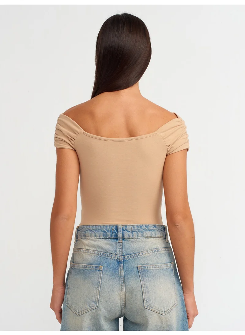 ديلفين 20828 Off Shoulders Gathered Bodysuit-Beige