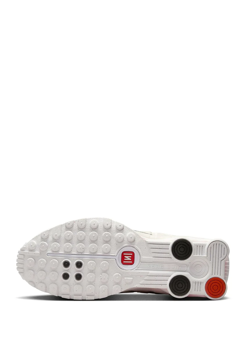 Nike Shox R4