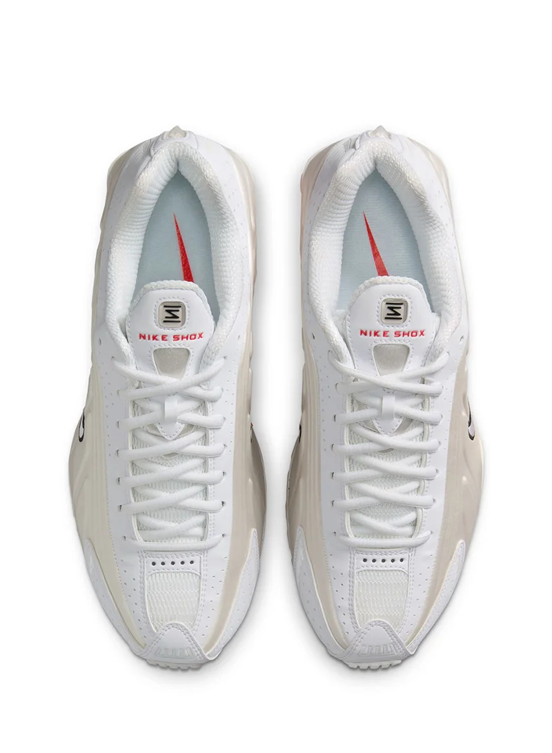 Nike Shox R4