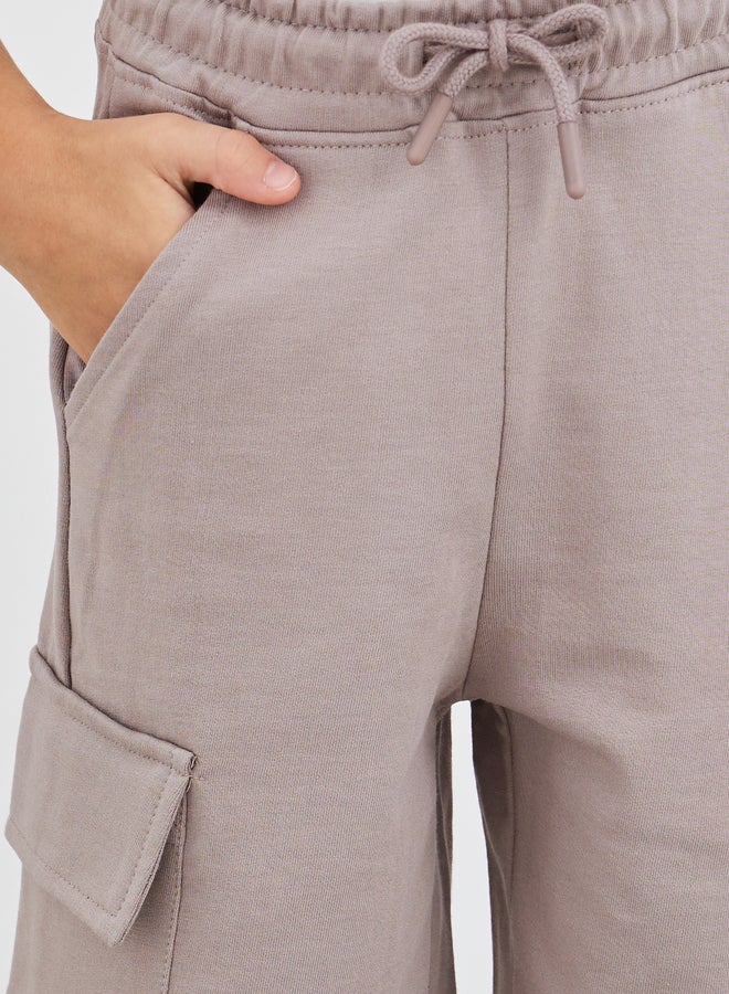 Styli Regular Fit Cargo Pockets Knit Short - Image 3