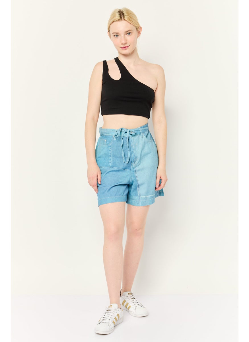 ESPRIT Women Washed Denim Shorts, Blue  - Image 2