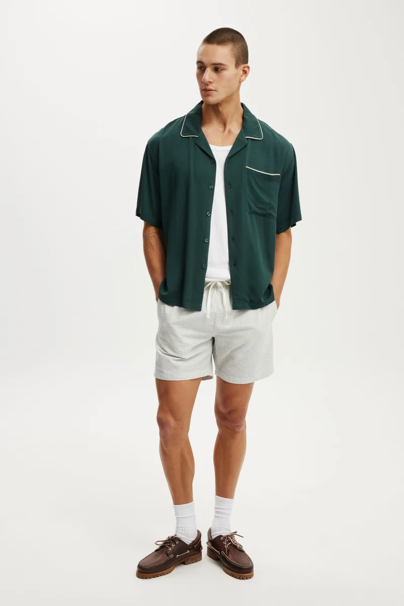 Cotton On easy short