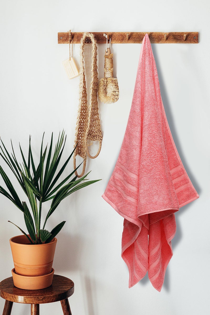 Velve Bamboo Towel for Bath for Men & Women | Ultra Soft-2x Softer & Absorbent Than Cotton | 600 GSM, 100% Bamboo Towel for Bath, Swim, Yoga, Gym | 140 * 70 CM | Pink - Image 3