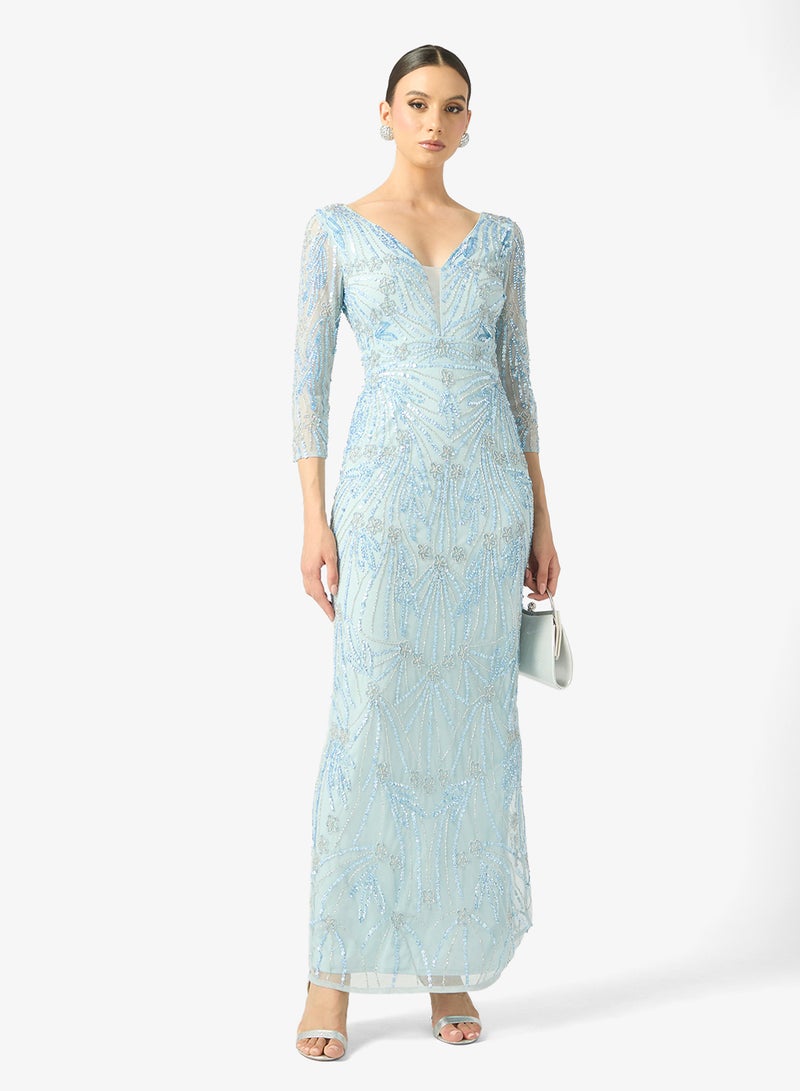 بيوت فستان ماكسي بأكمام طويلة وياقة على شكل حرف  مزين بالترتر من آيريس - Image 4