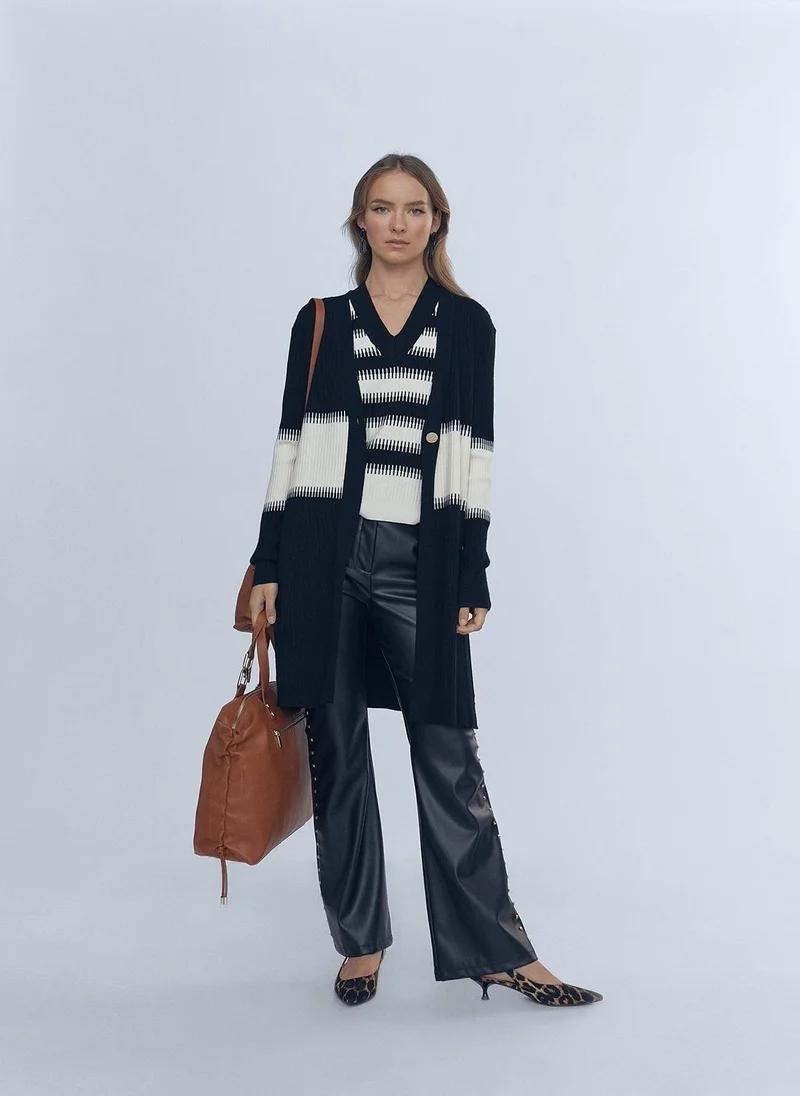 Lola Casademunt Two-tone knit top