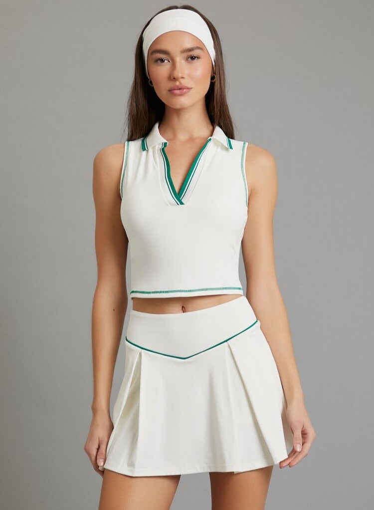 FOREVER 21 Active Two-Tone Split-Neck Crop Top - Image 1