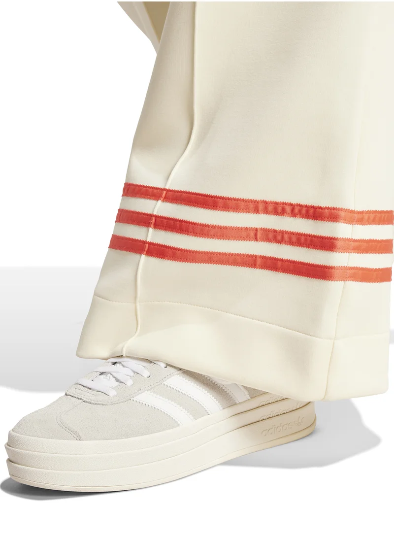 adidas Originals Adicolor Neuclassics Trackpants
