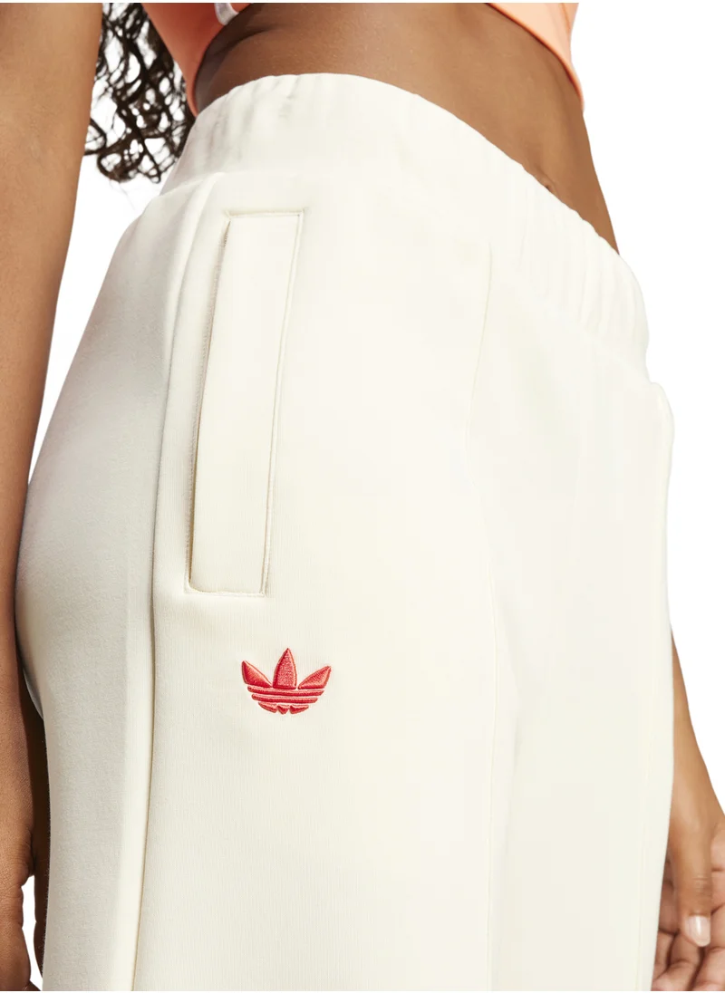 adidas Originals Adicolor Neuclassics Trackpants
