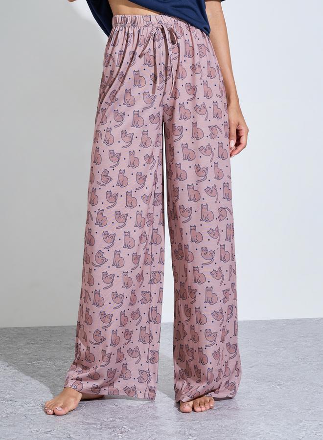 Styli Multi-Color Solid Pocket Detail T-Shirt and All Over Cat Print Pants Pyjama Set - Image 5