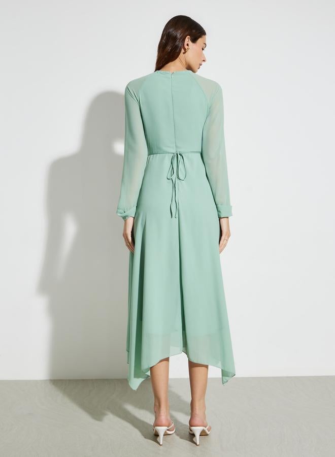 Styli Green A-Line Maxi Dress with Waist Chain - Image 3
