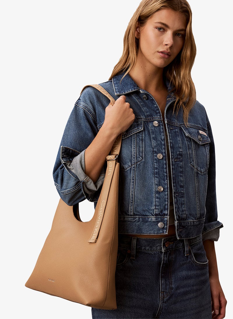 CALVIN KLEIN Logo Strap Shoulder Bag - Image 3