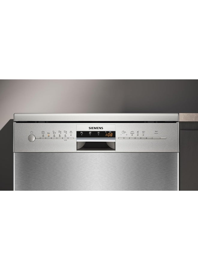 SIEMENS 60cm Freestanding Dishwasher, Stainless Steel, 6 Programs with VarioSpeed, Delay Start & Cutlery Basket 15 L SN216I00AM Inox - Image 4