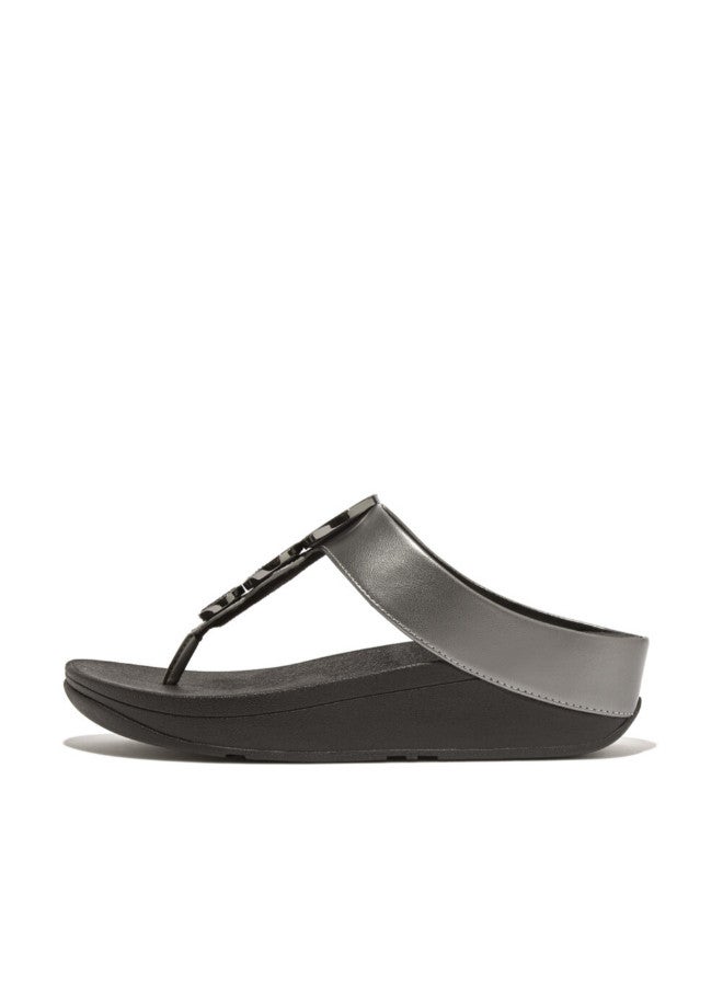 FitFlop 049-793 صنادل السيدات FITFLOP HJ1-B06 صنادل هالة معدنية بدائرة خرز - أسود بيوتر - Image 1