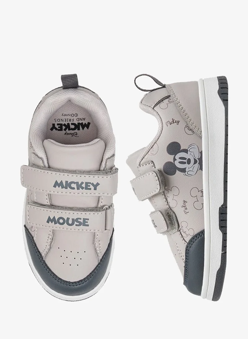 ديزني أحذية رياضية للأولاد بطبعة ميكي ماوس مع إغلاق بشريط لاصق