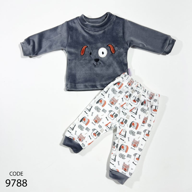 Kidzvilla Newborn Velvet Pajama Set 9788 - Image 1