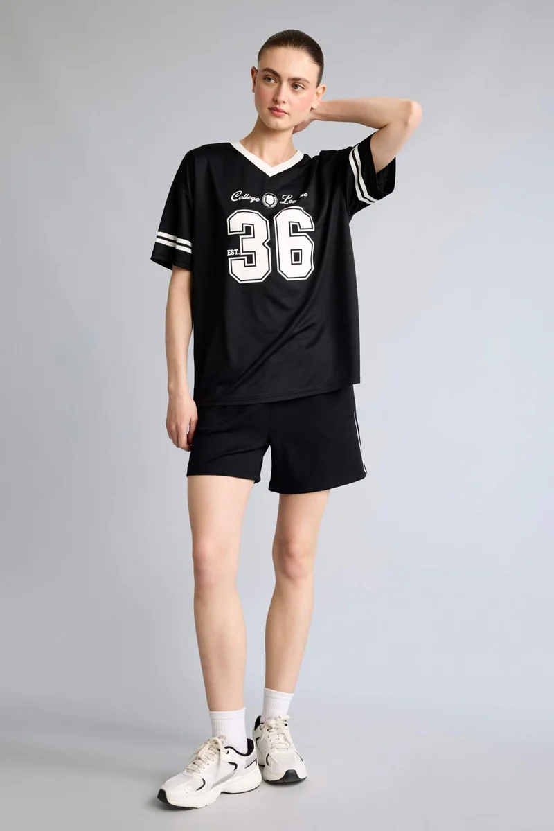 ديفاكتو Standard Fit Sports Short Leg Modal Shorts