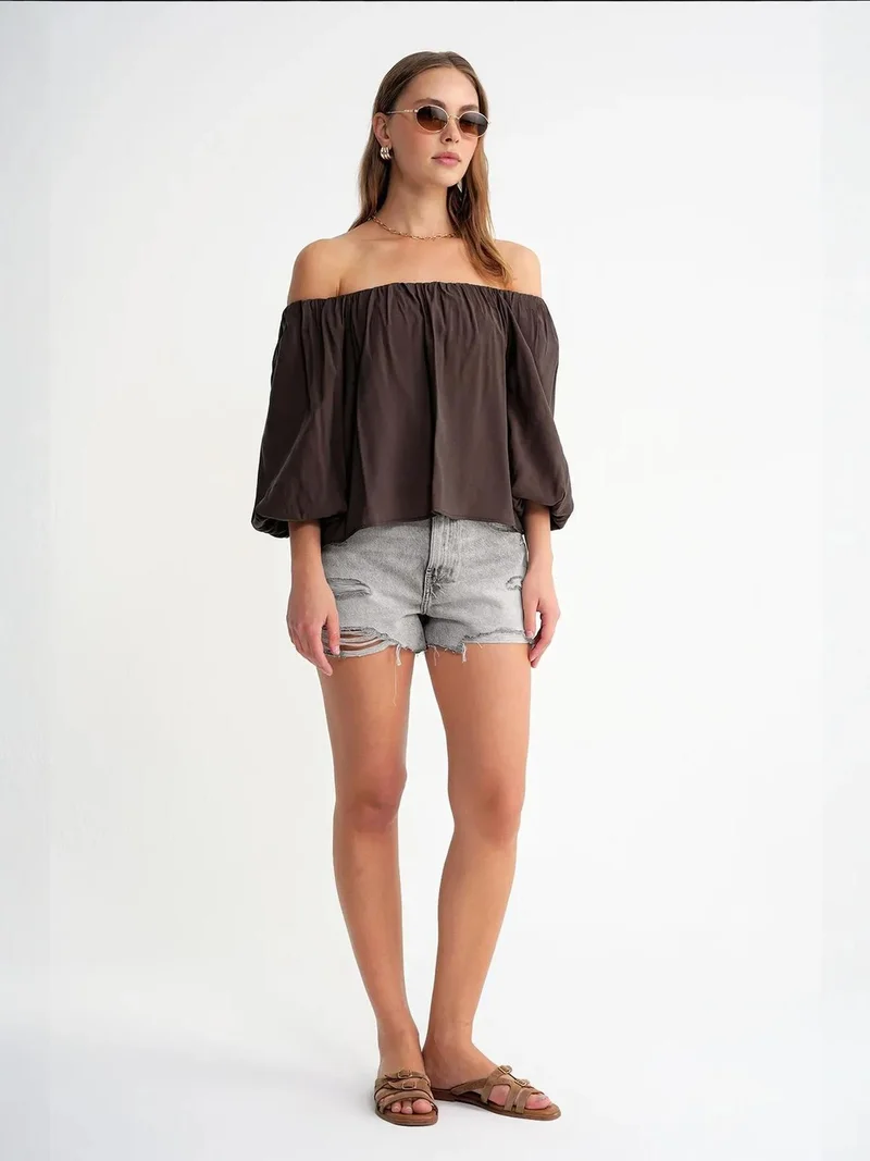 MixRay Mixray Modal Blended Blouse with Madonna Collar and Ruffle Detail