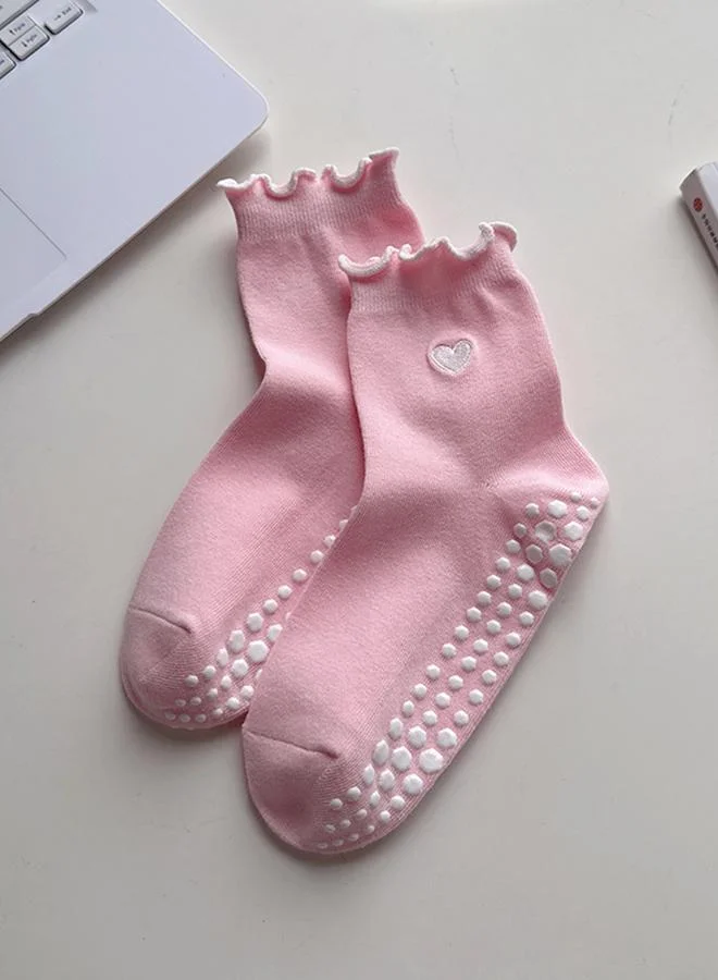 Styli Active Heart Print Lettuce Edge Silicon Pads Socks