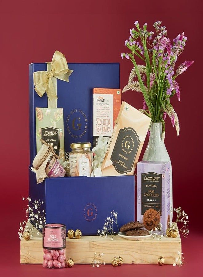 THE GIFT STUDIO.COM Amour & Indulgence | Luxury Gift Hamper for Couples | Premium Chocolates & Treats | Romantic Gift for Him & Her - Image 1