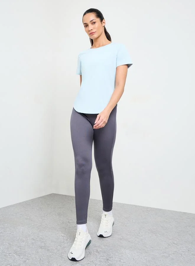 تايك تو Blue Solid Round Neck Active T-Shirt