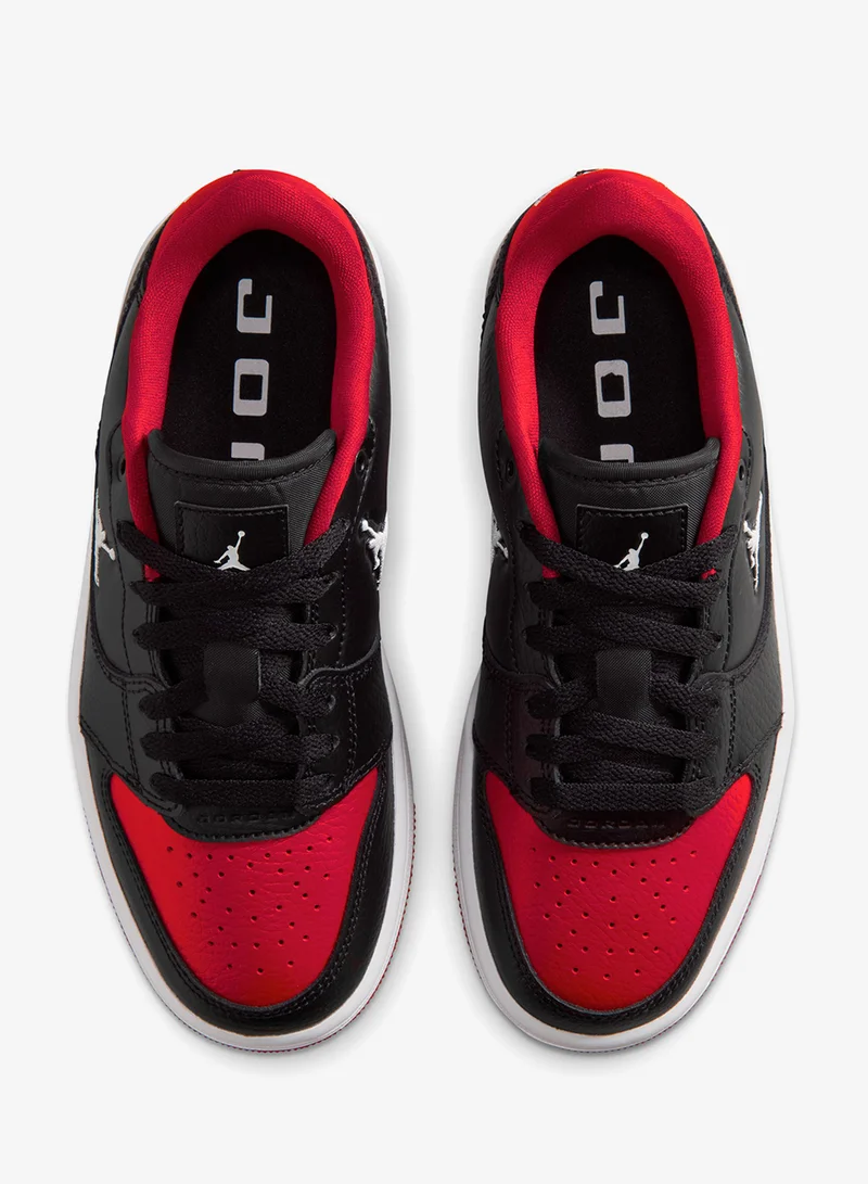 Jordan BLACK/WHITE-GYM RED JORDAN COURT CONNECT LOW BG for Men | Best Price UAE