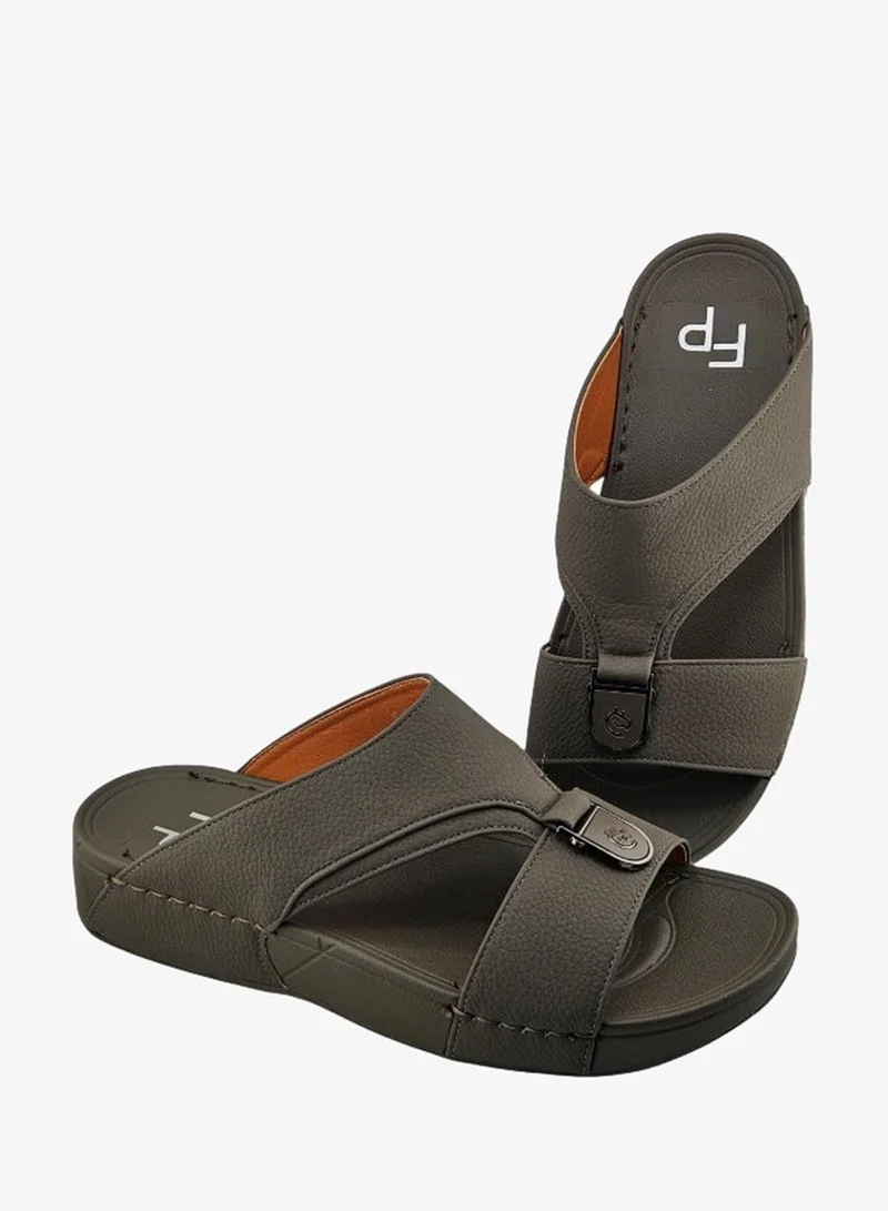 إف بي باي فوتبرينت نعال مريحة