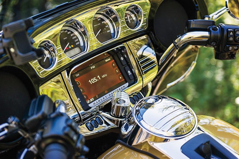 Kuryakyn 7284 Tri-Line Gauge Trim for 2014-19 Harley-Davidson Touring & Tri Glide Motorcycles, Chrome - Image 4