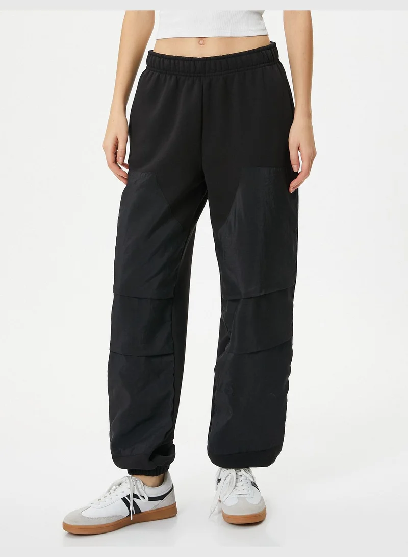 كوتون Jogger Sweatpants Parachute Fabric Detail Pockets Relax Fit