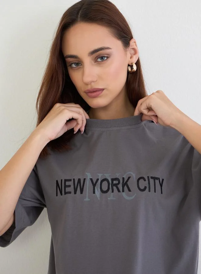 ستايلي طقم منسق من جوغر وسويتر محبوك بتفاصيل مُتباينة