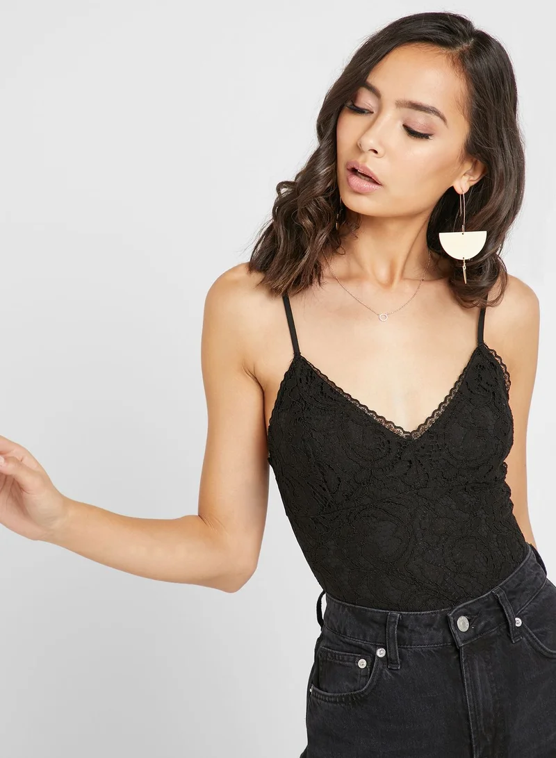 FOREVER 21 Lace Cami Body