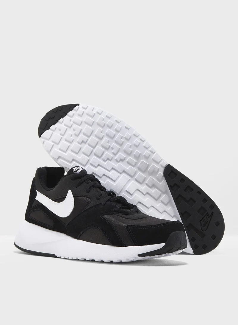 Nike Pantheos