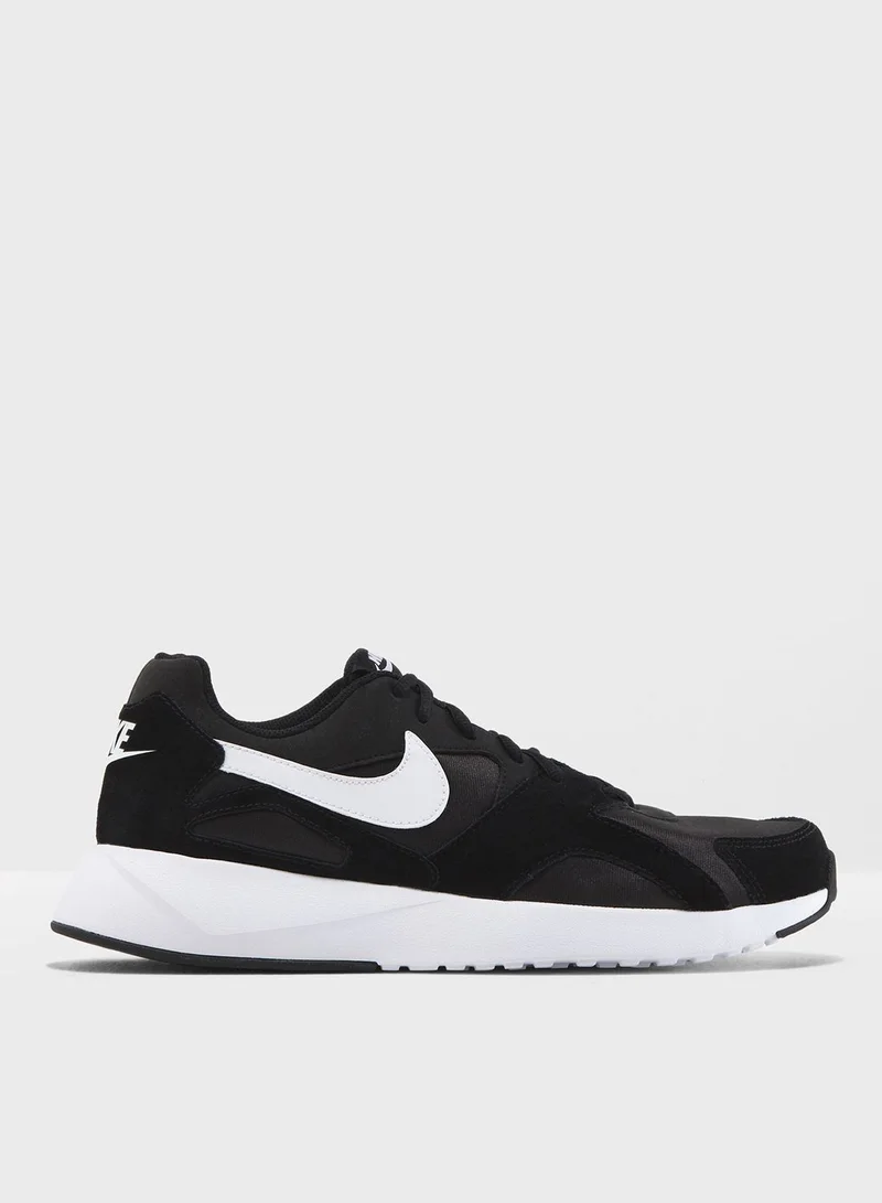 Nike Pantheos