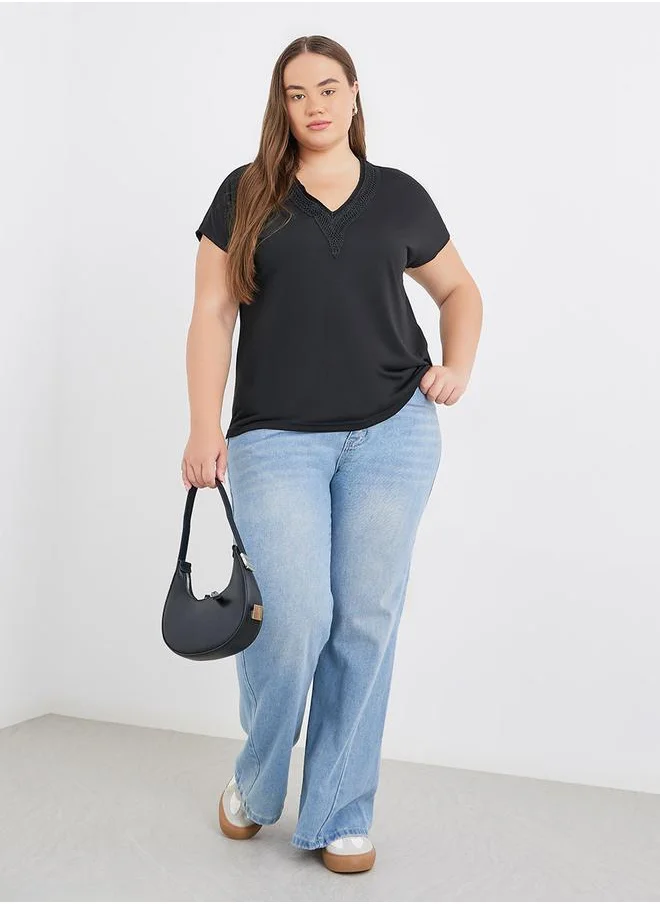 Styli Styli Plus Black T-Shirt with Lace Detail