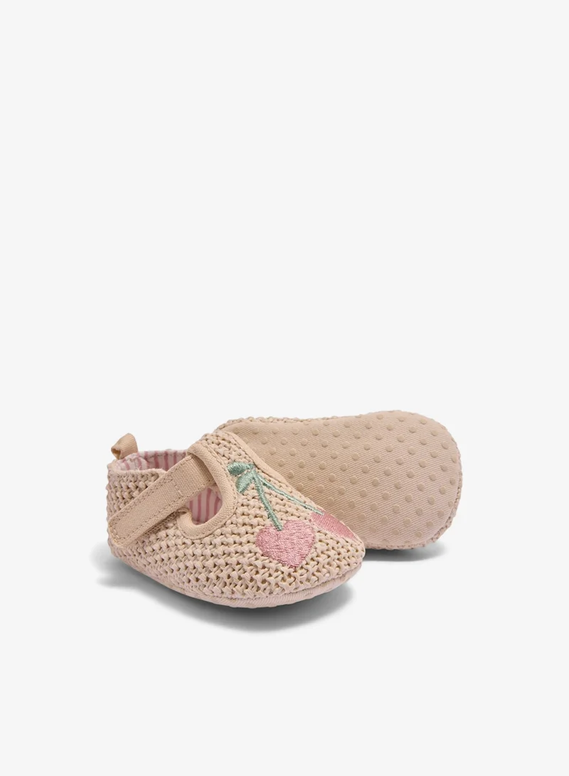 ماتلان Baby Cream Cherry Crochet T Bar Shoes