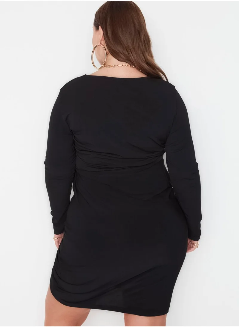 Trendyol Curve Cut Out Detail Ruched Dress