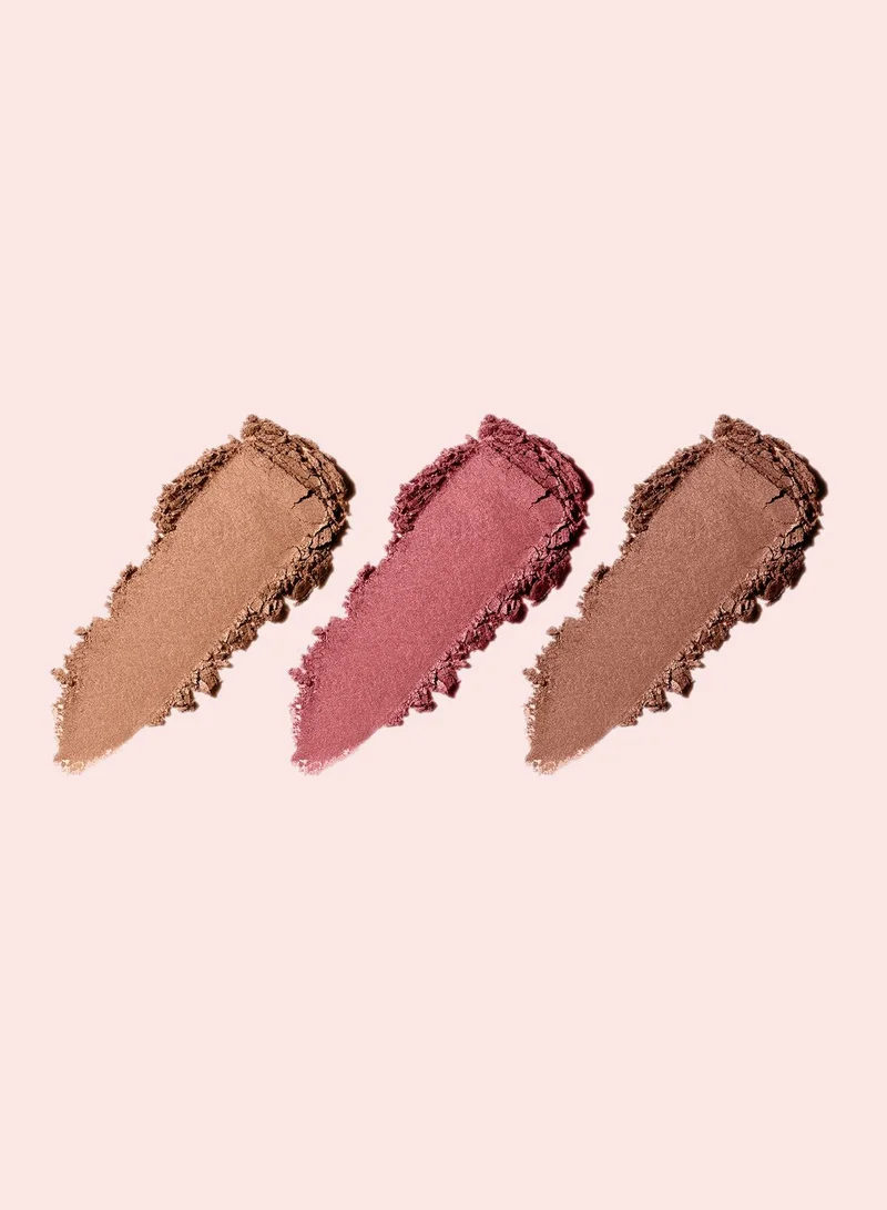 MAC Cosmetics Extra Dimension Trio Face Palette