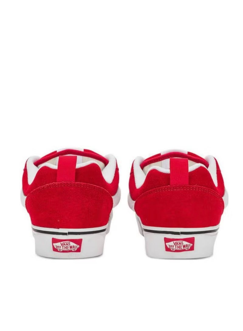 VANS Knu-Skool Causal Sneakers Red  - Image 3