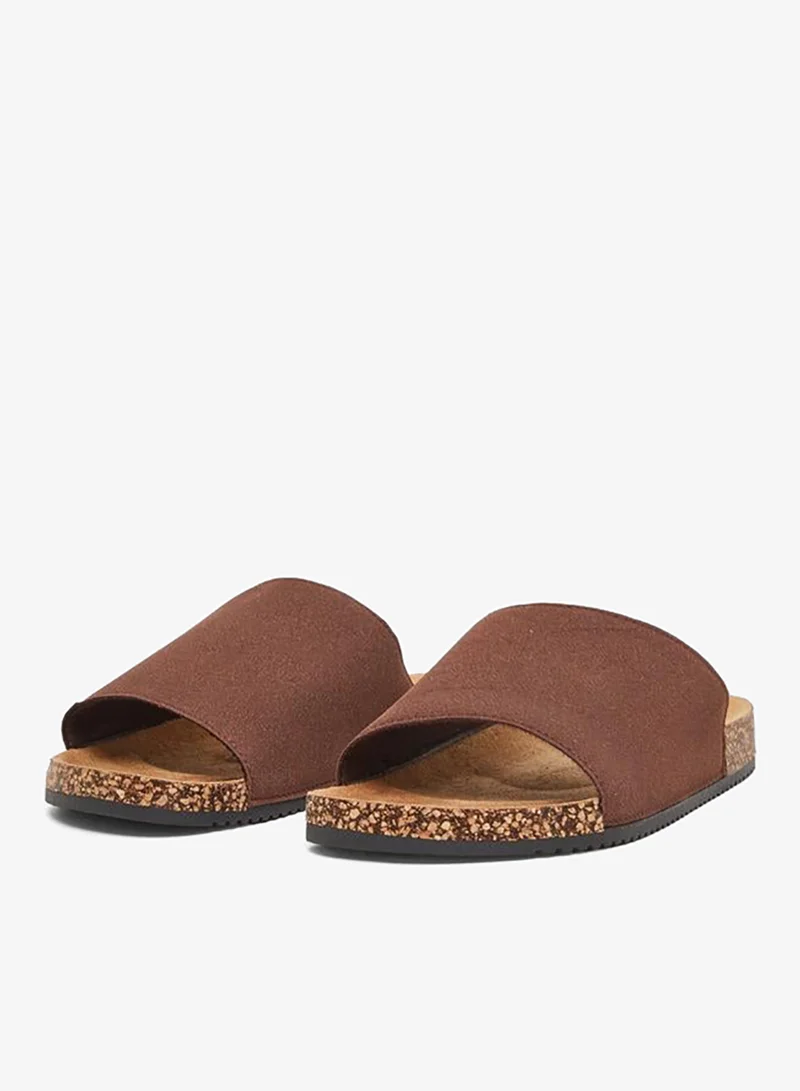 ستايلي صنادل ستايلي بنعل مسطح وحزام عريض سهلة الارتداء