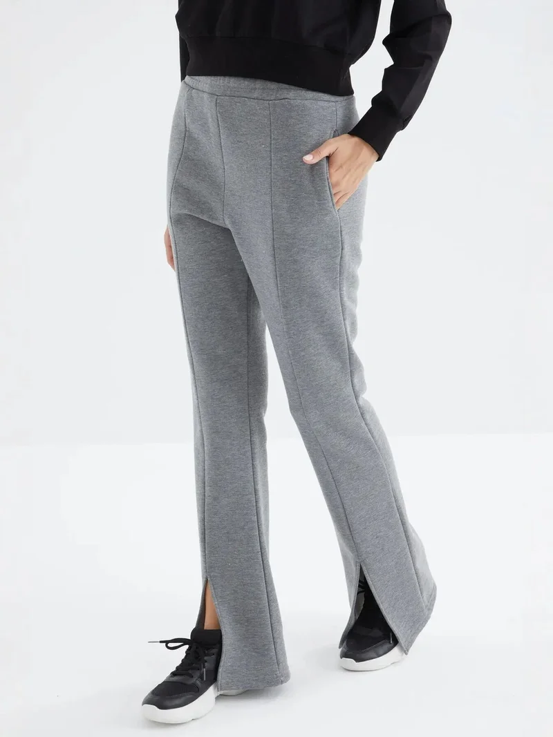 تومي لايف TOMMY Women's Relaxed Straight-leg Sweatpants