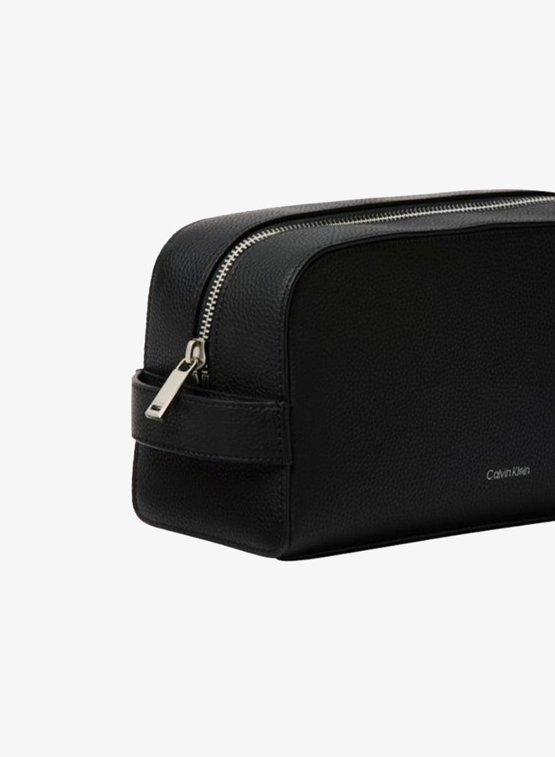CALVIN KLEIN Zip around toiletry bag - Image 4