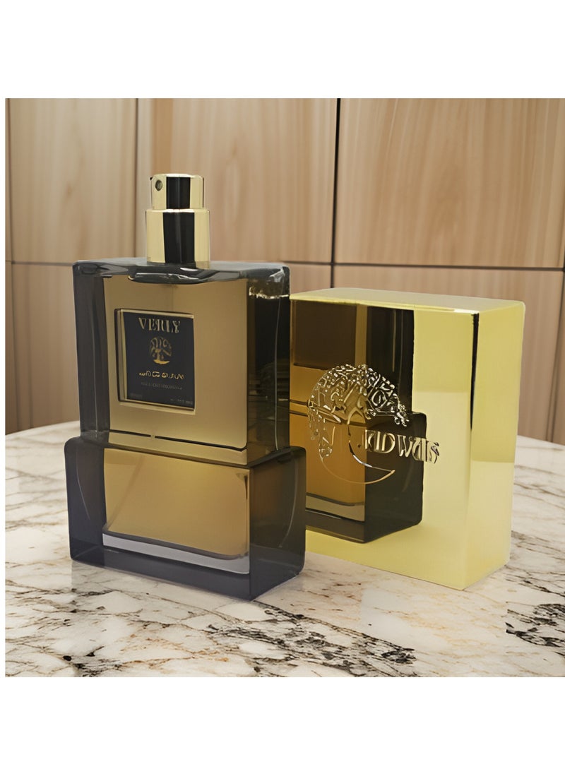 JADWAR - Fairly EDP is a delicate fragrance characterized by a delightful composition that combines fragrant florals, sweet fruits and warm woods. 70ml - Image 1
