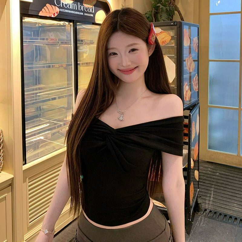 Girl Style One-Line Off-Shoulder Short-Sleeved T-Shirt For Women In Summer Pure Lust Design Slimming Look Niche Short Top - Image 1