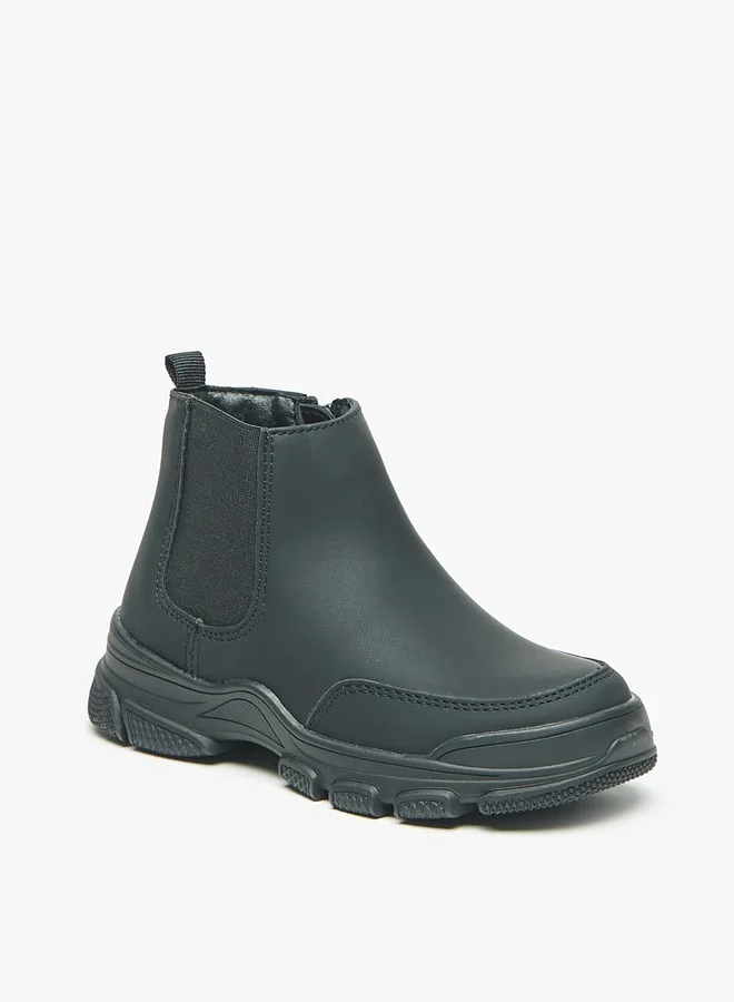 ال بي ال من شو اكسبرس Boys Textured Low Ankle Boots with Gusset and Zip Closure