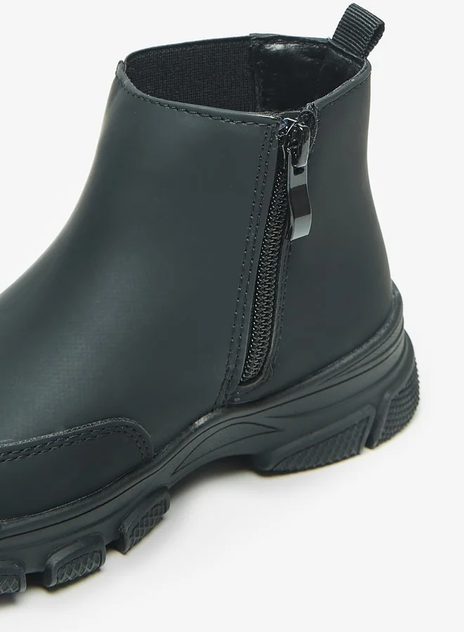 ال بي ال من شو اكسبرس Boys Textured Low Ankle Boots with Gusset and Zip Closure