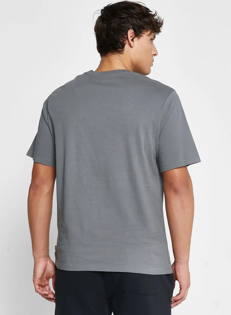 Levi's Essential Crew Neck T-Shirt