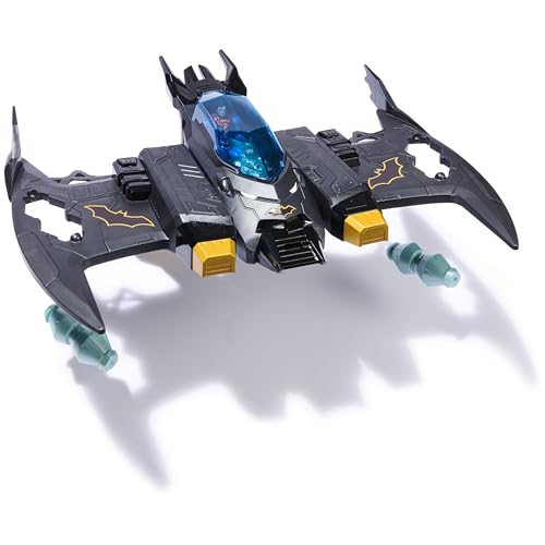DC Comics, Metal Force Transforming Batwing, 2-in-1 Playset, Includes Batman and Superman Figures, with Projectiles and Character Cards, Kids Toy for Boys Ages 4 and Up - Image 4