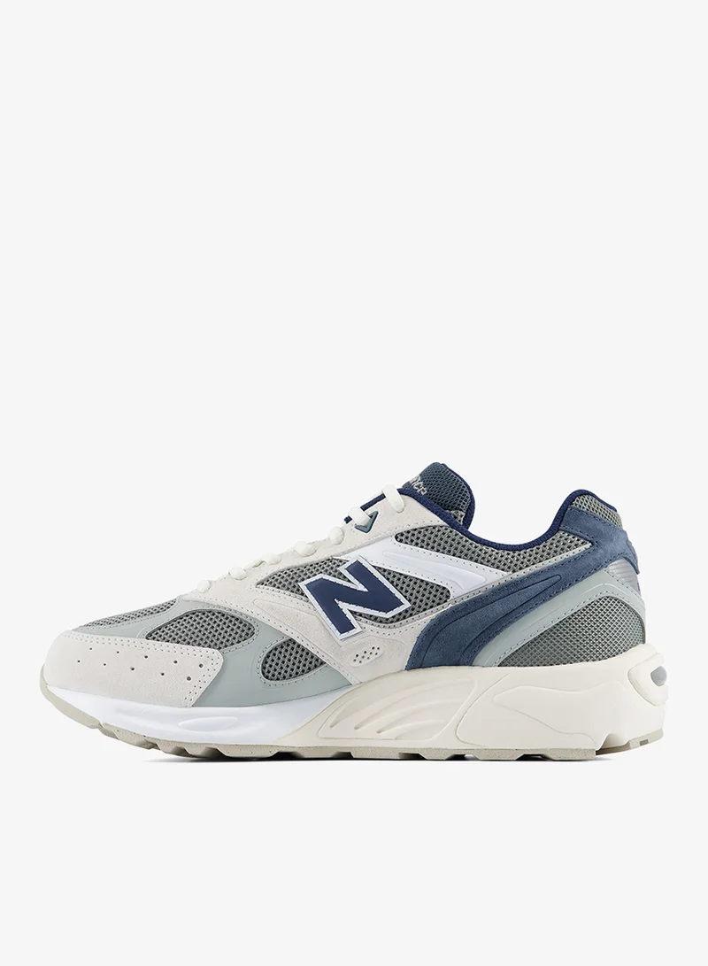 New Balance 880R Sneakers