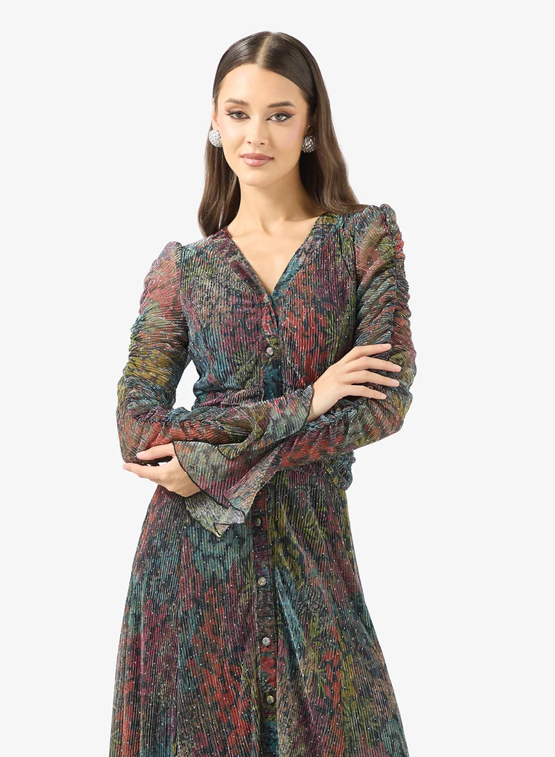 خزانة فستان بطبعة تجريدية