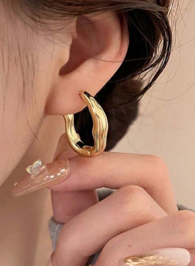 إيكوال حلق اذن نسائي دائري أنيق وعالي الجودة مطلي باللون الذهبي - Image 1