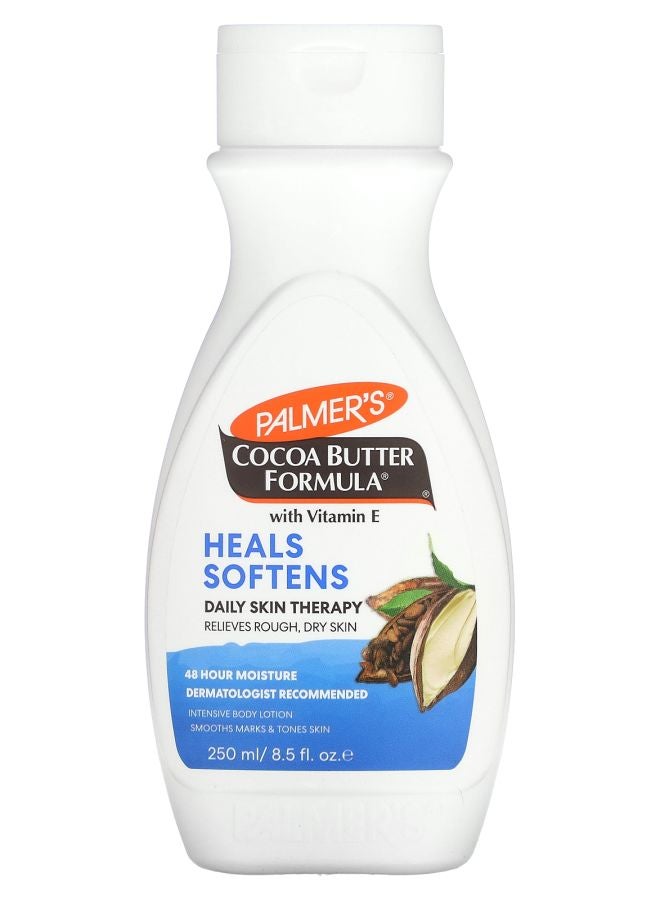 صيغة زبدة الكاكاو مع فيتامين E تعالج وتلين علاج البشرة اليومي 8.5 أونصة سائلة (250 مل)